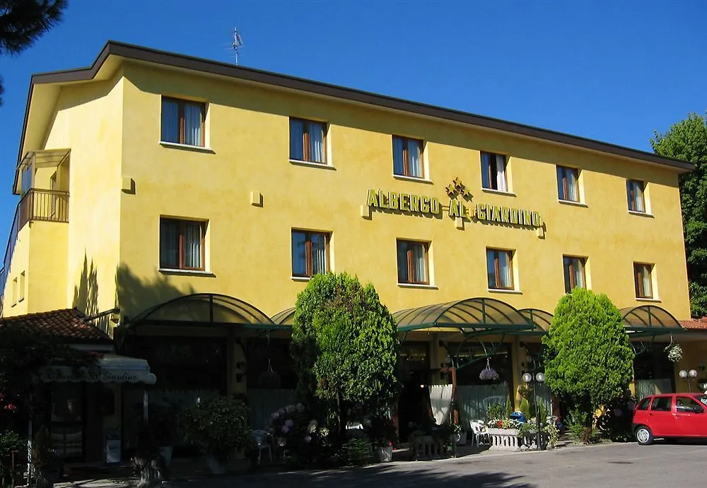 Hotel Al Giardino Treviso 3*,